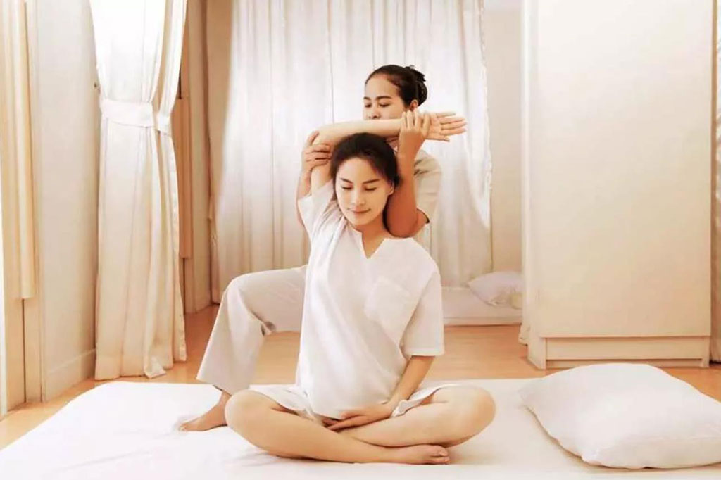 thai massage bangkok